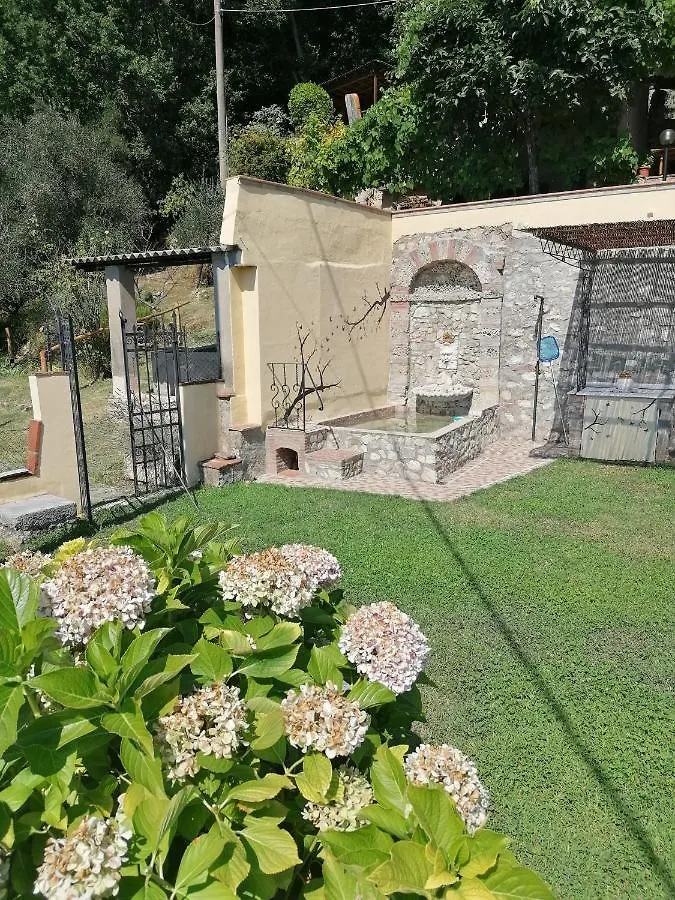 La Calona Daire Camaiore 0*,  İtalya